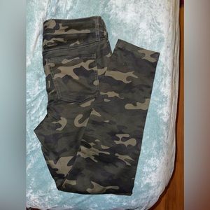 3/$15. Woman’s pants